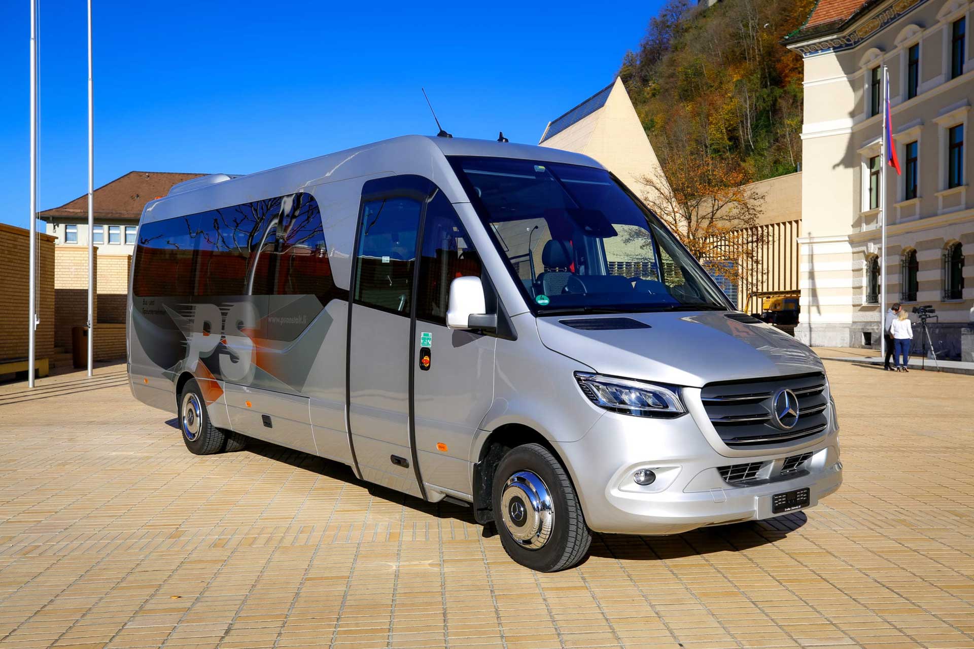 Mercedes Benz Sprinter Travel 75 - PS Busreisen Liechtenstein - Philipp Schädler Anstalt